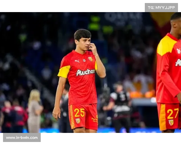 乌兹别克斯坦国脚胡桑诺夫转会费创下亚洲新纪录 乌兹别克斯坦国脚胡桑诺夫转会费创下亚洲新纪录